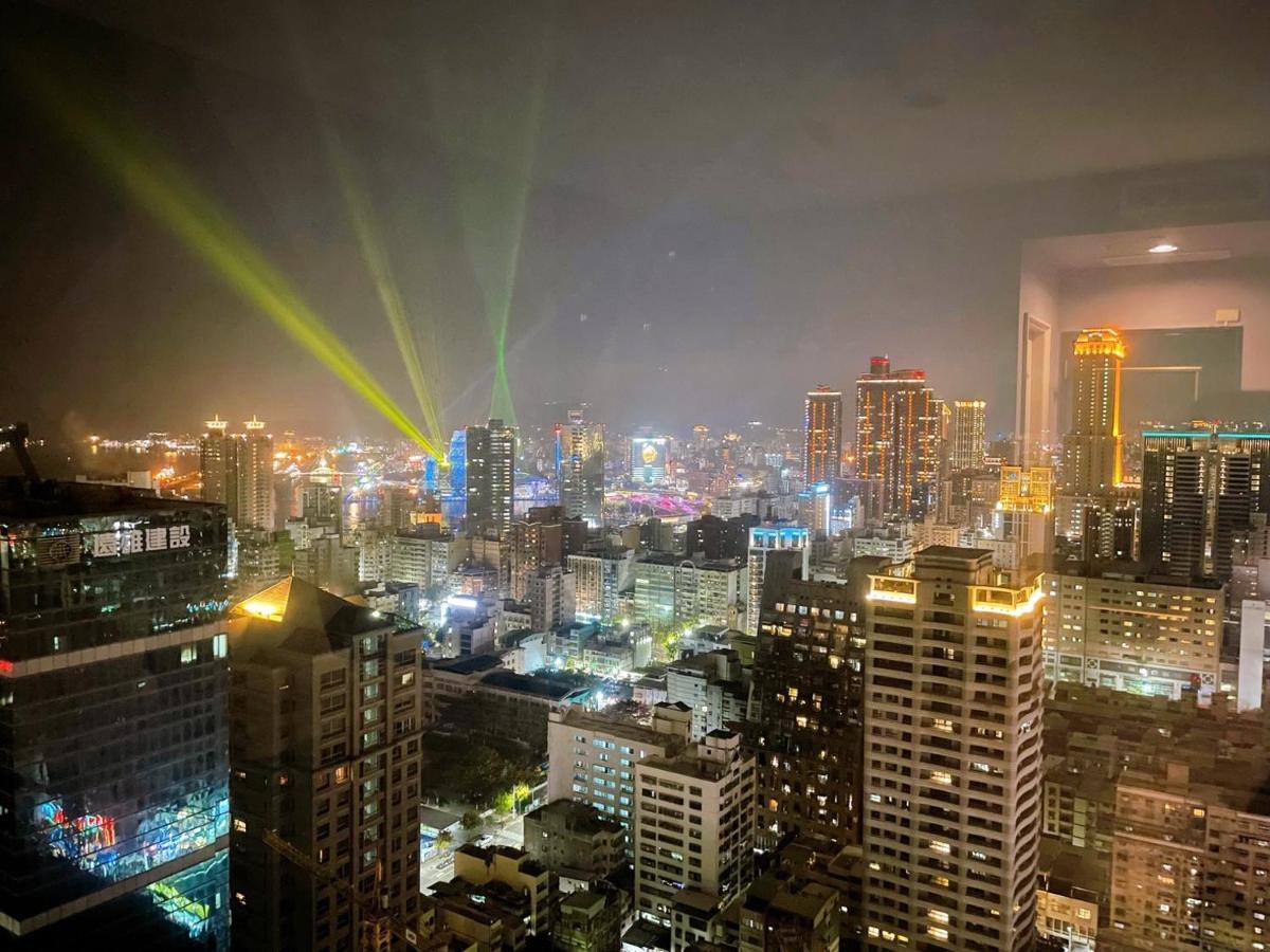 85時光-高雄85大樓 Kaohsiung Bagian luar foto